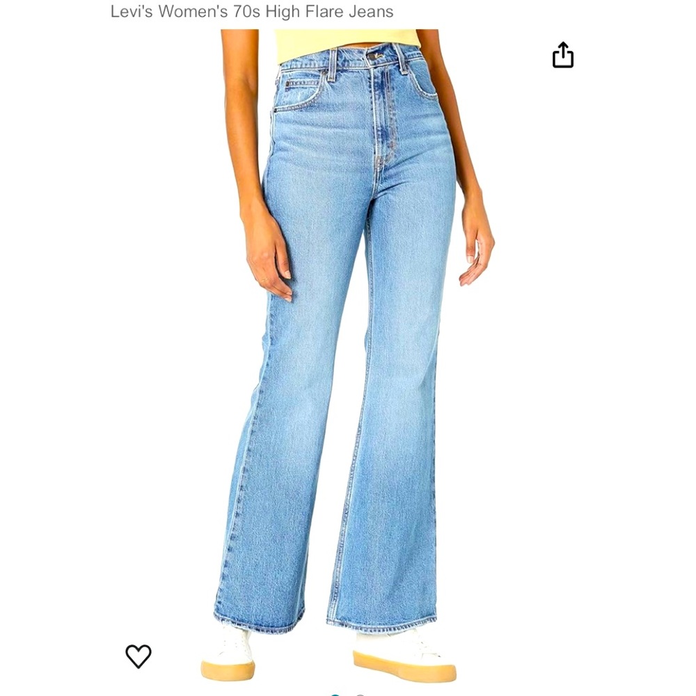 Levi’s 70s high rise premium flare Light wash size 28